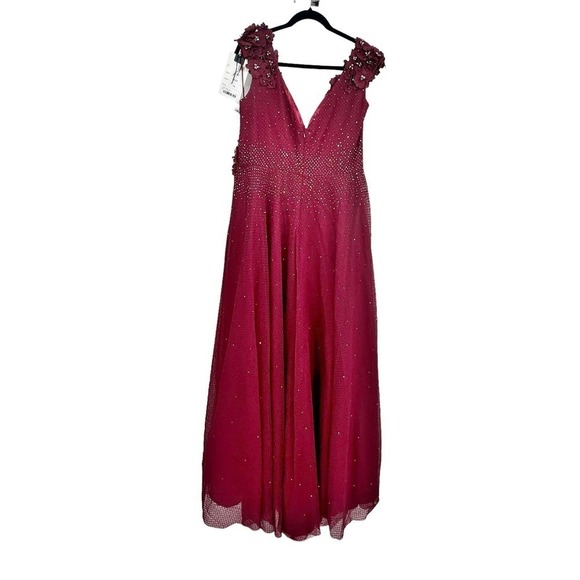 Mac Duggal Cap Sleeve Floral Applique A-line Gown In Burgundy Size 14 NWT - Picture 6 of 11